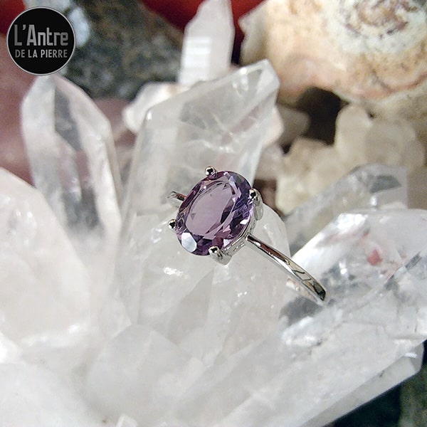 Bague avec une Améthyste Facettée du Brésil, Argent Sterling 925 en 4 Tailles