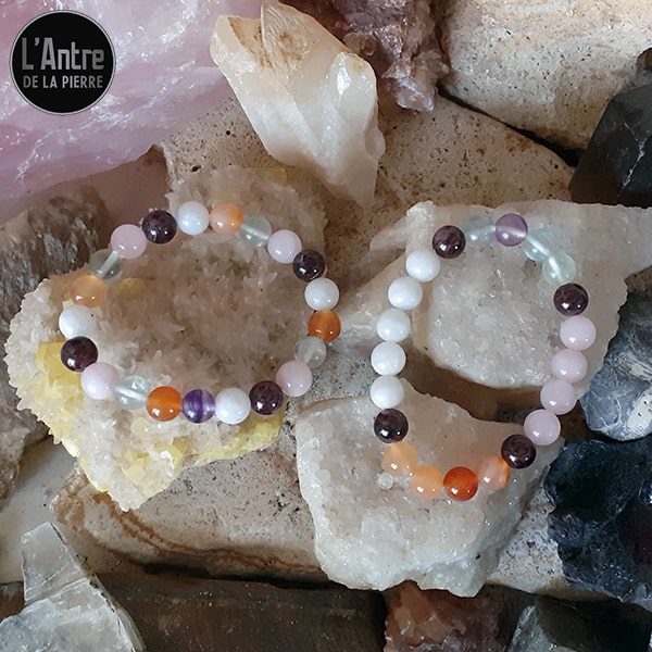 Bracelet avec 5 Pierres Conseillées pour la Fertilité, la Fécondité, Boules de 8 mm