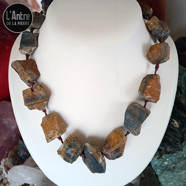 Collier en pierre brute Œil de Tigre d'Afrique du Sud de Qualité AA de 46 cm