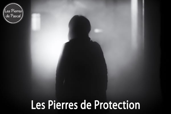 Article de blog "Pierres de Protection : Le Guide pour Se Protéger Énergétiquement au Quotidien | Par Pascal Artisan"