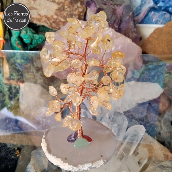 Grand Arbre de 12 cm en Fil de Cuivre avec des Pépites de Citrine et un Socle en Tranche d'Agate Grise ou Marron