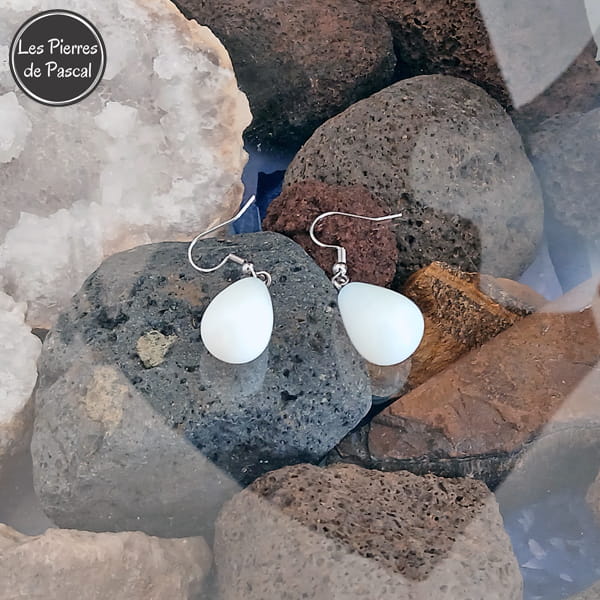 Paire de Boucles d'Oreilles Opaline ou Opalite en Forme de Poire et Crochets en Acier Argenté