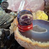 Boule de Cristal Améthyste d'Uruguay sur Socle de 3 cm de Diamètre