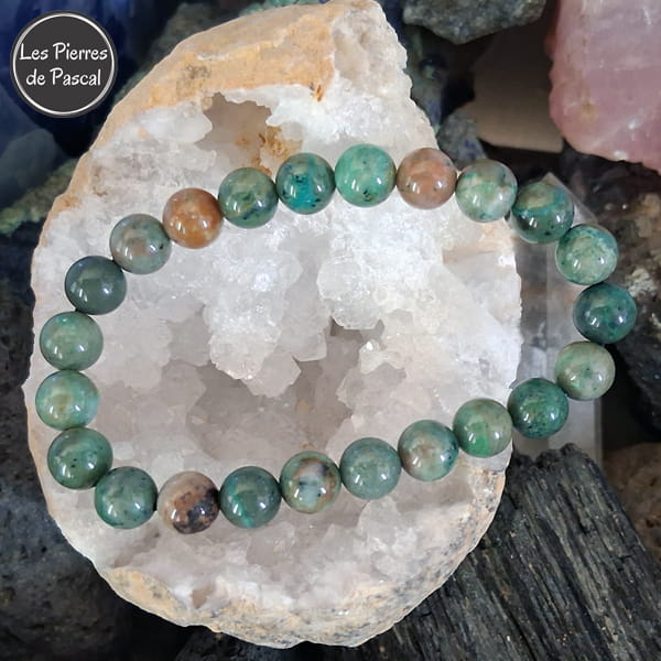 Bracelet en Chrysocolle du Pérou de Grade A Boules de 8 mm sur une géode de quartz