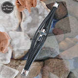 Bracelet en Cuir Noir avec une Croix Argentée en Acier Inoxydable et 3 Tailles de Poignet 18, 20 et 22 cm