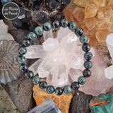 Bracelet en Jaspe Kambaba de Madagascar Boules de 8 mm de Grade A en 10 Tailles de Poignet sur une druse de cristal