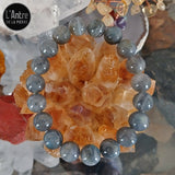 Bracelet Labradorite Grise Claire aux Reflets Bleus de Madagascar de Grade A+ Boules de 10 mm