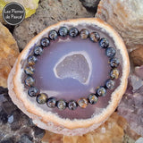 Bracelet Œil de Faucon d'Afrique du Sud de Grade A Boules de 8 mm sur une tranche d'agate