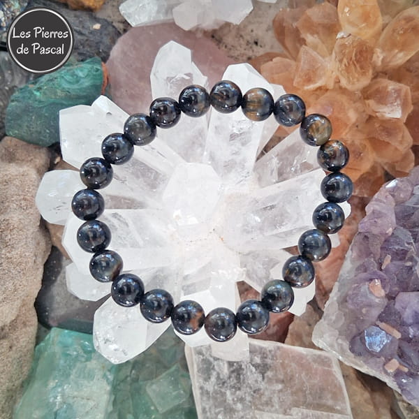 Bracelet Œil de Faucon d'Afrique du Sud de Grade A Boules de 8 mm sur une druse de cristal