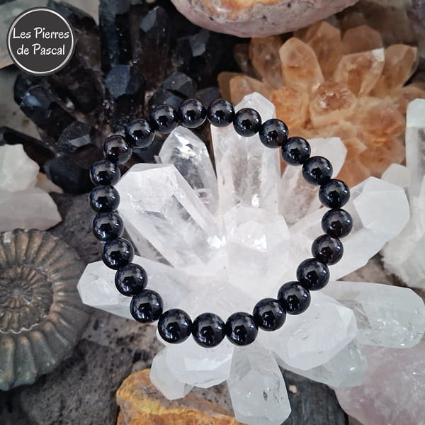 Bracelet Onyx Noir du Brésil Grade A Boules de 8 mm sur une druse