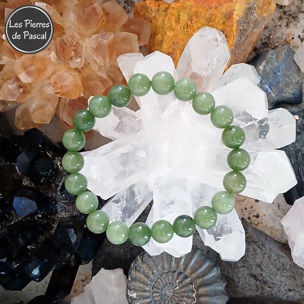 Bracelet en Jade Néphrite Vert du Canada Grade AB Boules de 8 mm
