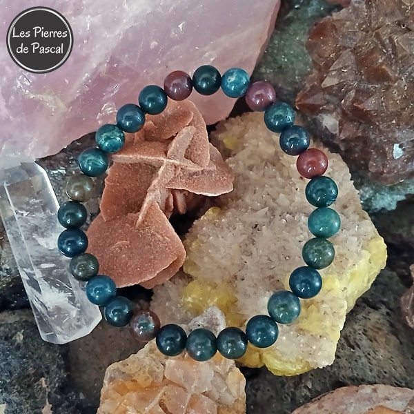 Nouveau Bracelet Jaspe Sanguin ou Héliotrope ou encore Pierre de Sang (bloodstone) d'Afrique du Sud Boules de 7,8 mm Grade A