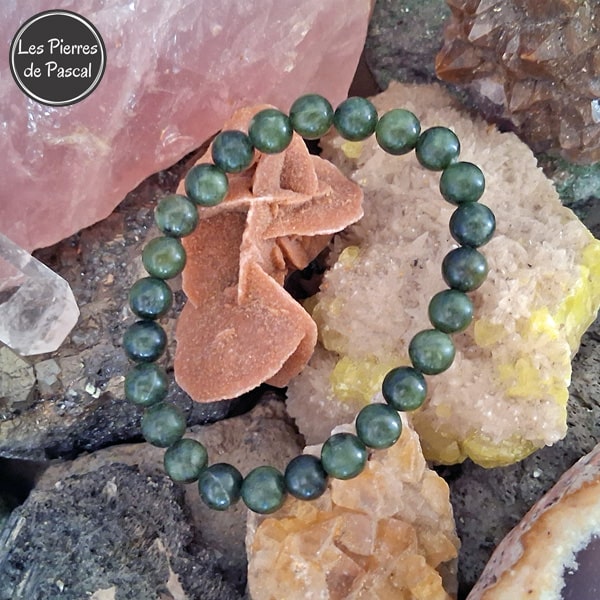 Bracelet en Jade Vert de Taïwan de 8 mm
