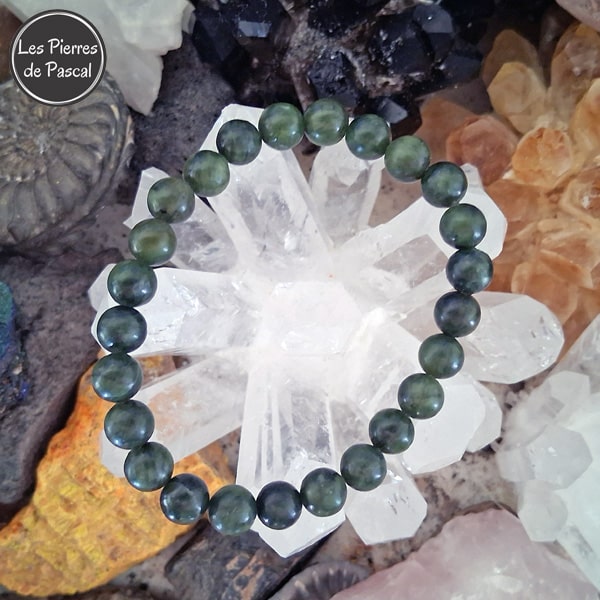 Bracelet en Jade Vert de Taïwan de Grade A+ Boules de 8 mm