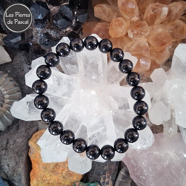 Bracelet en Jais de Mongolie Grade A Boules de 8 mm sur une druse de cristal