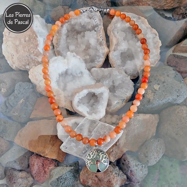 Collier Aventurine Orange du Botswana de 8 mm et un Pendant Arbre de Vie Aventurine Verte de 52 cm + 4 cm