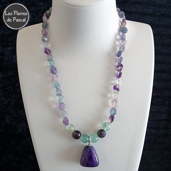 Collier en Fluorine (ou Fluorite) du Brésil Boules de 10 mm et Pierres Tambours de Grade A avec un Pendentif Améthyste du Brésil Grade A de 47 cm