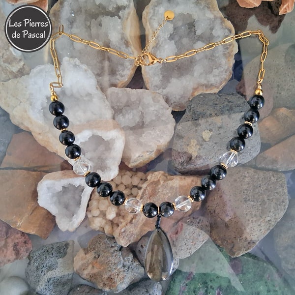 Promo : Nouvelle Réalisation d'un Collier Obsidienne Œil Céleste ou Arc en Ciel et Cristal de Roche 12 mm avec 1 Pendant Obsidienne Dorée et Chaîne Dorée