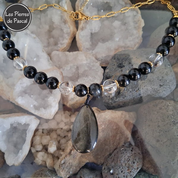 Promo : Nouvelle Réalisation d'un Collier Obsidienne Œil Céleste ou Arc en Ciel et Cristal de Roche 12 mm avec 1 Pendant Obsidienne Dorée et Chaîne Dorée