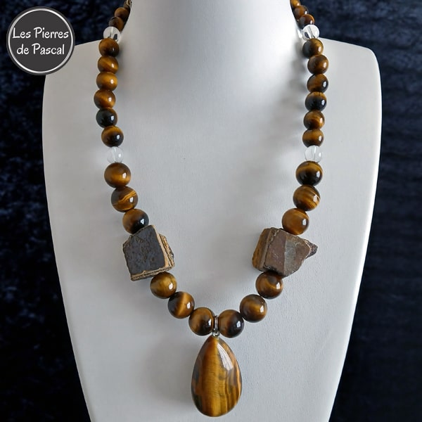 Réalisation d'un Collier Œil de Tigre d'Afrique du Sud Grade 2A Boules de 8, 10 et 12 mm, avec 2 Pierres Brutes, un Pendentif Goutte Œil de Tigre et Cristal de Roche 3A 8 mm de 47 cm + 4 cm