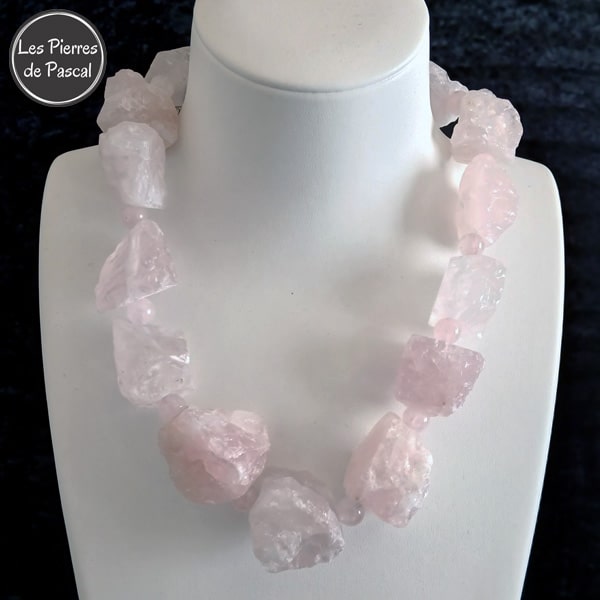 Réalisation d'un Collier en Pierre Brute Quartz Rose du Brésil de Grade A+ et Boules de 8 mm de 44 cm + 4 cm