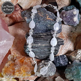Collier en Cristal de Roche de 8 mm et Larmes