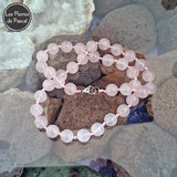 Collier à Nœuds Quartz Rose du Brésil Grade A Boules de 10 mm du Brésil de 50 cm de Long sur des pierres de lave