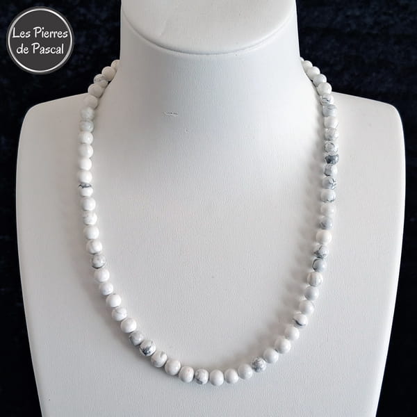Réalisation Collier Ras de Cou en Howlite Blanche du Zimbabwe Grade A+ Boules de 6 mm de 44 cm + 4