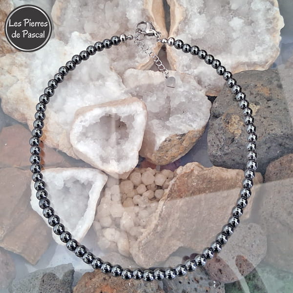 Collier Ras de Cou en Hématite du Brésil de Grade A Boules de 6 mm de 44 cm + 4 cm