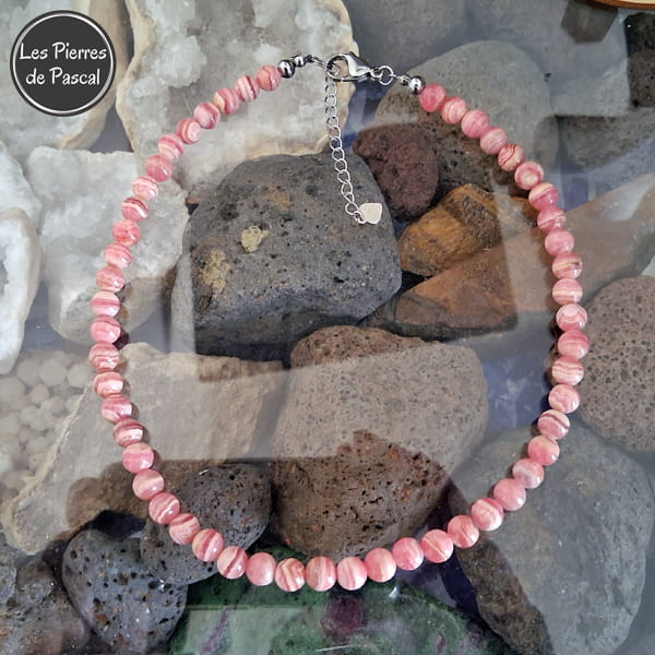 2ème Réalisation d'un Collier en Rhodochrosite Rose d'Argentine 3A Boules de 8 mm de 44 cm + 4 cm sur des pierres de lave