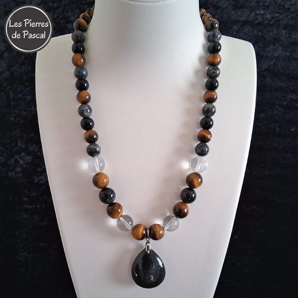 Commande Annie G. - Collier Protection Œil de Tigre, Cristal de Roche Larvikite de 10 et Pendant Goutte Obsidienne Œil Céleste de 50 cm
