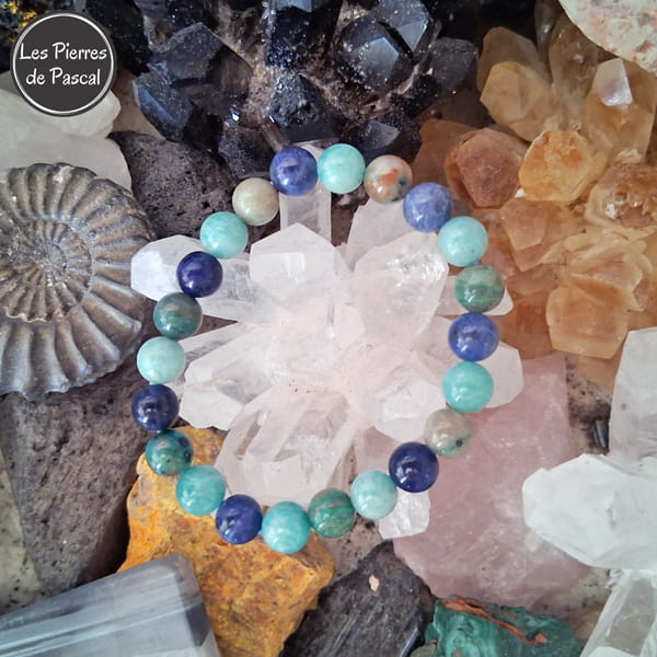 Bracelet avec chrysocolle,  amazonite bleue et sodalite de 8 mm Taille 17 cm