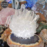 Nouvelle Druse de Cristal de Roche ou Quartz Hyalin du Brésil avec 16 Pointes de Grade 3A+ de 403 g