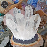 Druse de Cristal de Roche ou Quartz Hyalin du Brésil avec 9 Pointes de Grade 3A+ de 501 g