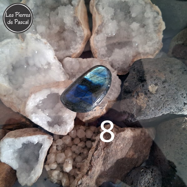 Galets en Labradorite de Madagascar Grade 2A 4 cm environ n°8