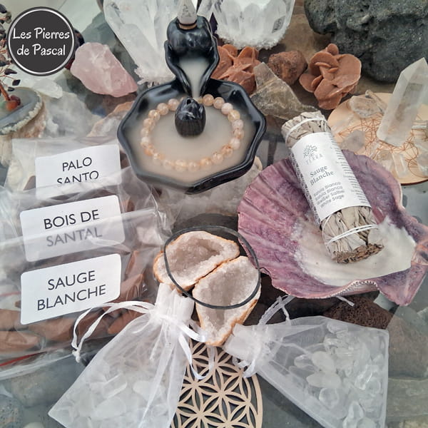 Kit Purification et Rechargement Complet à 15 % - Fontaine d'Encens + Sauge + Cristaux + Coquille + Géode