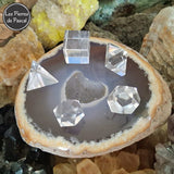 Les "5 Solides de Platon" en Cristal de Roche Grade 2A du Brésil de 1,5 cm sur 1,5 cm dans une Boîte Noire