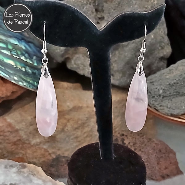 Longues Boucles d'Oreilles Quartz Rose Allongé de Madagascar Grade A et Crochets en Acier Inoxydable