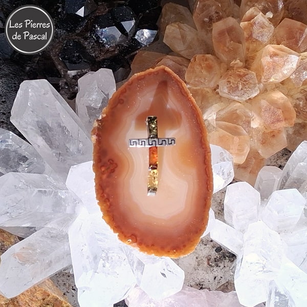 Pendentif Croix en Ambre Vert, Cognac et Jaune et Chaîne Argent 925