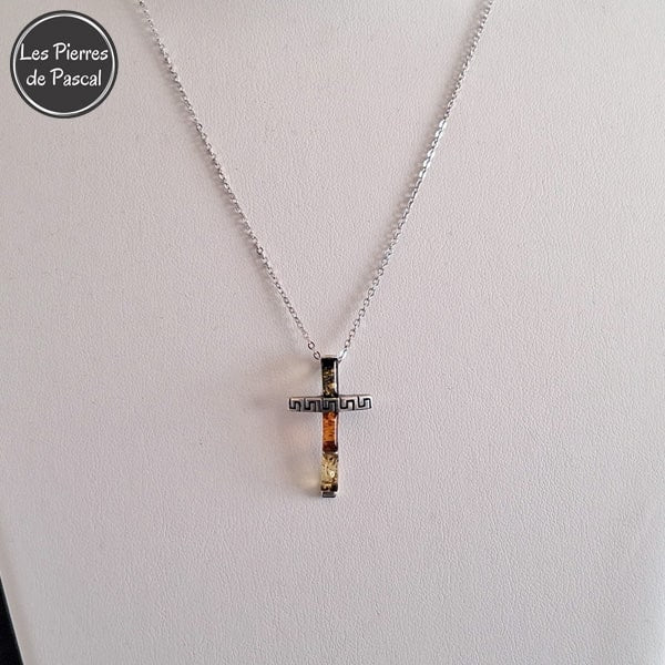 Pendentif Croix en Ambre