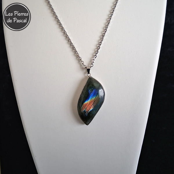 Commande Odile B. - 2 Pendentifs avec Chaîne Métal Argenté de 50 cm