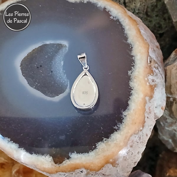 Pendentif en Larimar de Saint-Domingue Grade 2A en Argent avec une Chaîne en Argent Sterling 925 de 45 cm ou plus