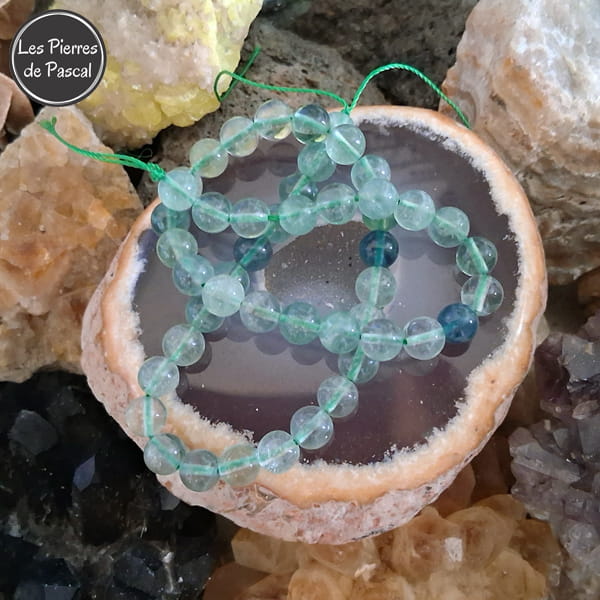 Perles Fluorine verte de 8 mm à l'Unité pour le Chakra N°4 "Anahata" ou Chakra du Cœur