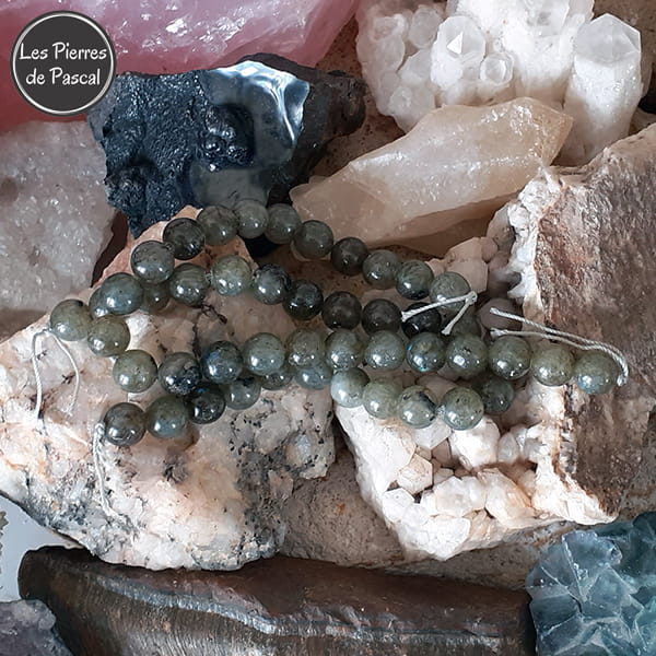 Perles labradorite 8 mm à l'Unité pour le Chakra N°6 "Ajna" ou Chakra du 3ème Œil