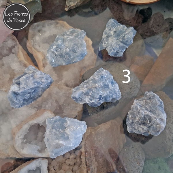 Pierres Brutes de Calcite Bleue Grade A du Mexique de 30 - 50 mm N°3