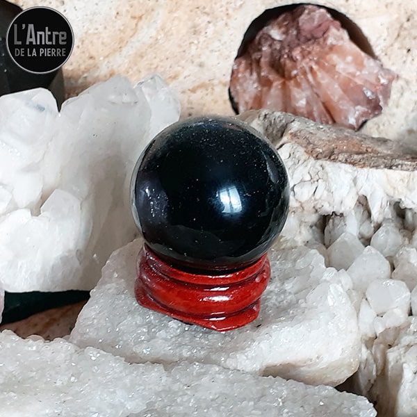 Boule de Cristal Obsidienne Noire de 3 cm de Diamètre sur Socle