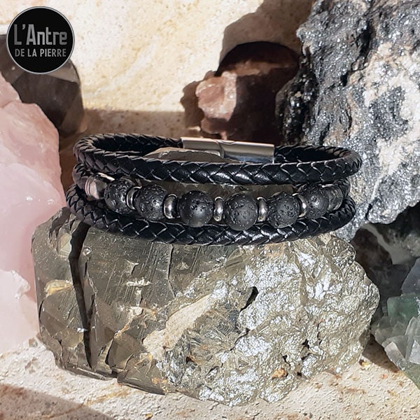 Bracelet en Véritable Cuir Noir avec 6 Pierres de Lave Naturelles de 8 mm et des Décors en Acier Argenté