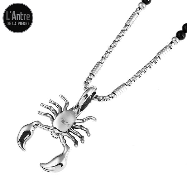 Collier Perles d'Agates Noires et Mailles en Acier Inoxydable avec un Scorpion en Pendentif