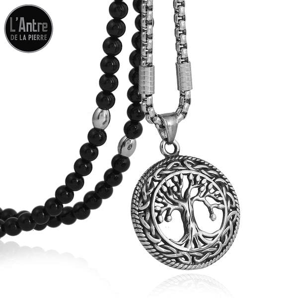 Collier avec des agates onyx noires et mailles en métal avec un pendentif arbre de vie