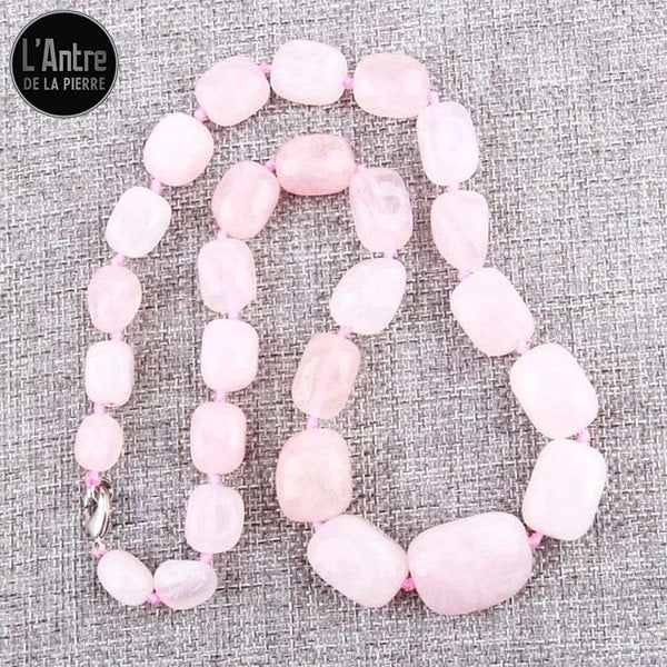 Collier Pierres en Quartz Rose Cubique d'Afrique du Sud avec des Tailles Dégradées